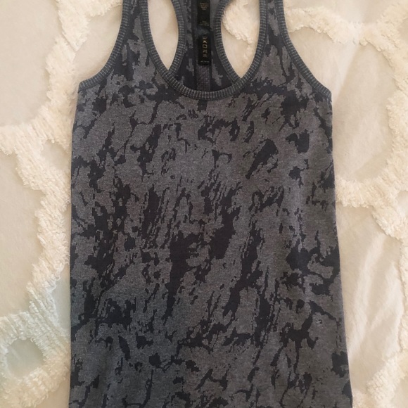 Stella Elyse Athletic Tank Top - Picture 6 of 14